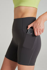 Contour Pocket Shorts (Biker 6") in Stepper